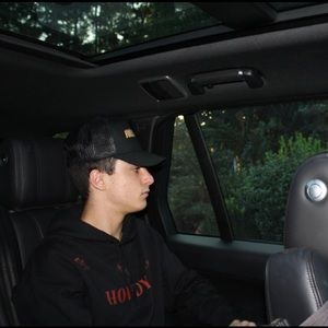 Meet your Posher, Gavin